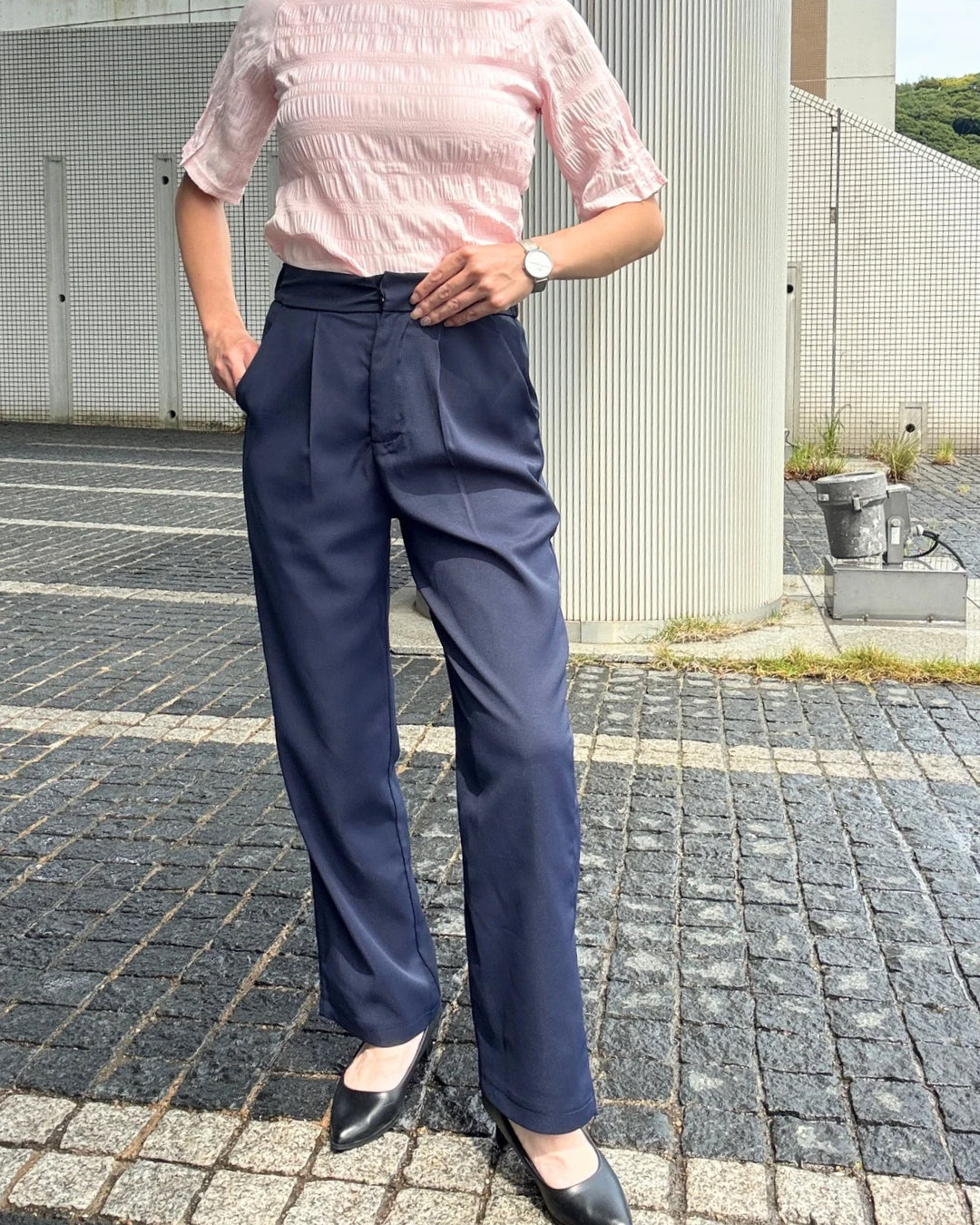 軽やかストレッチセットアップのパンツ