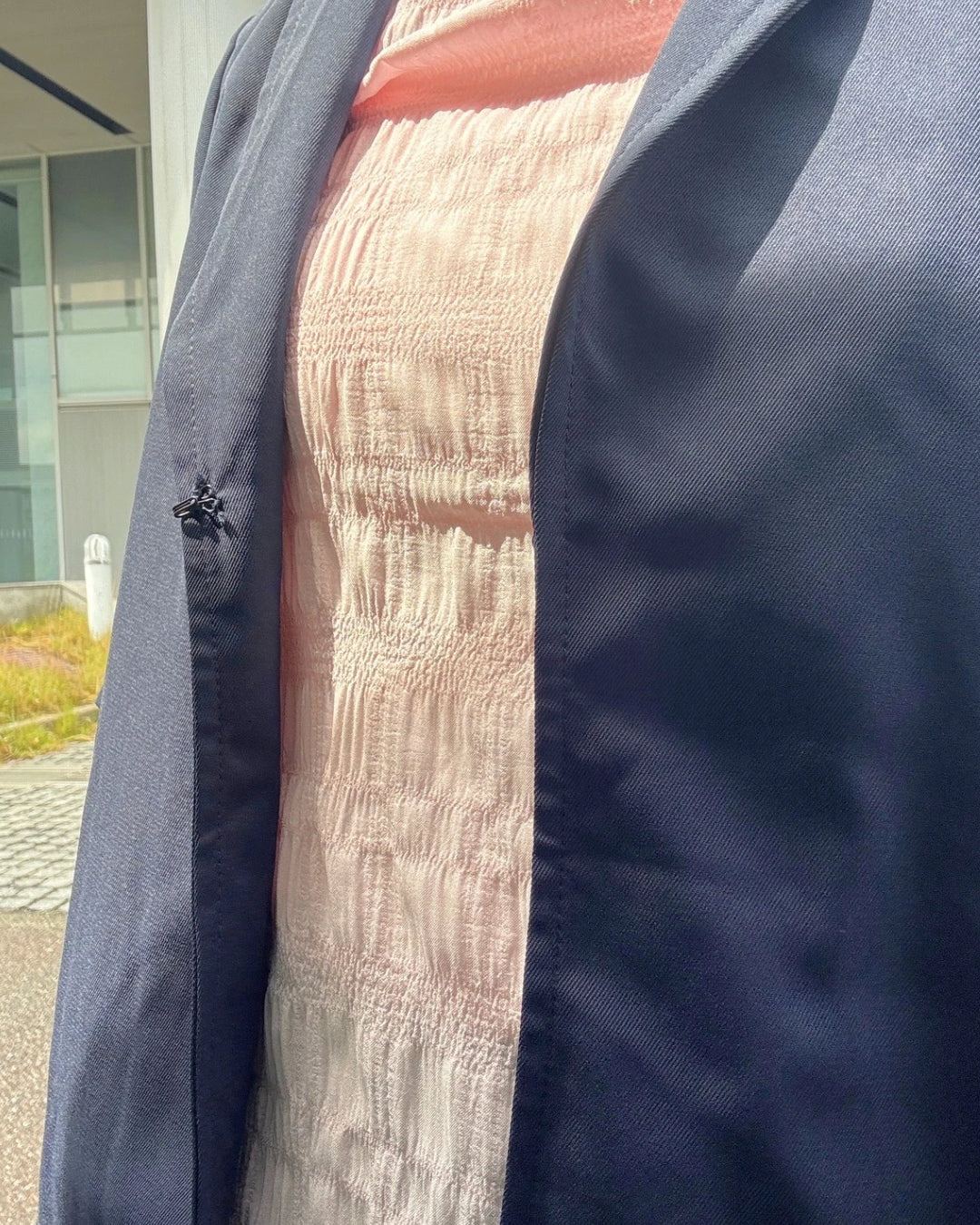 軽やかストレッチセットアップのフォック