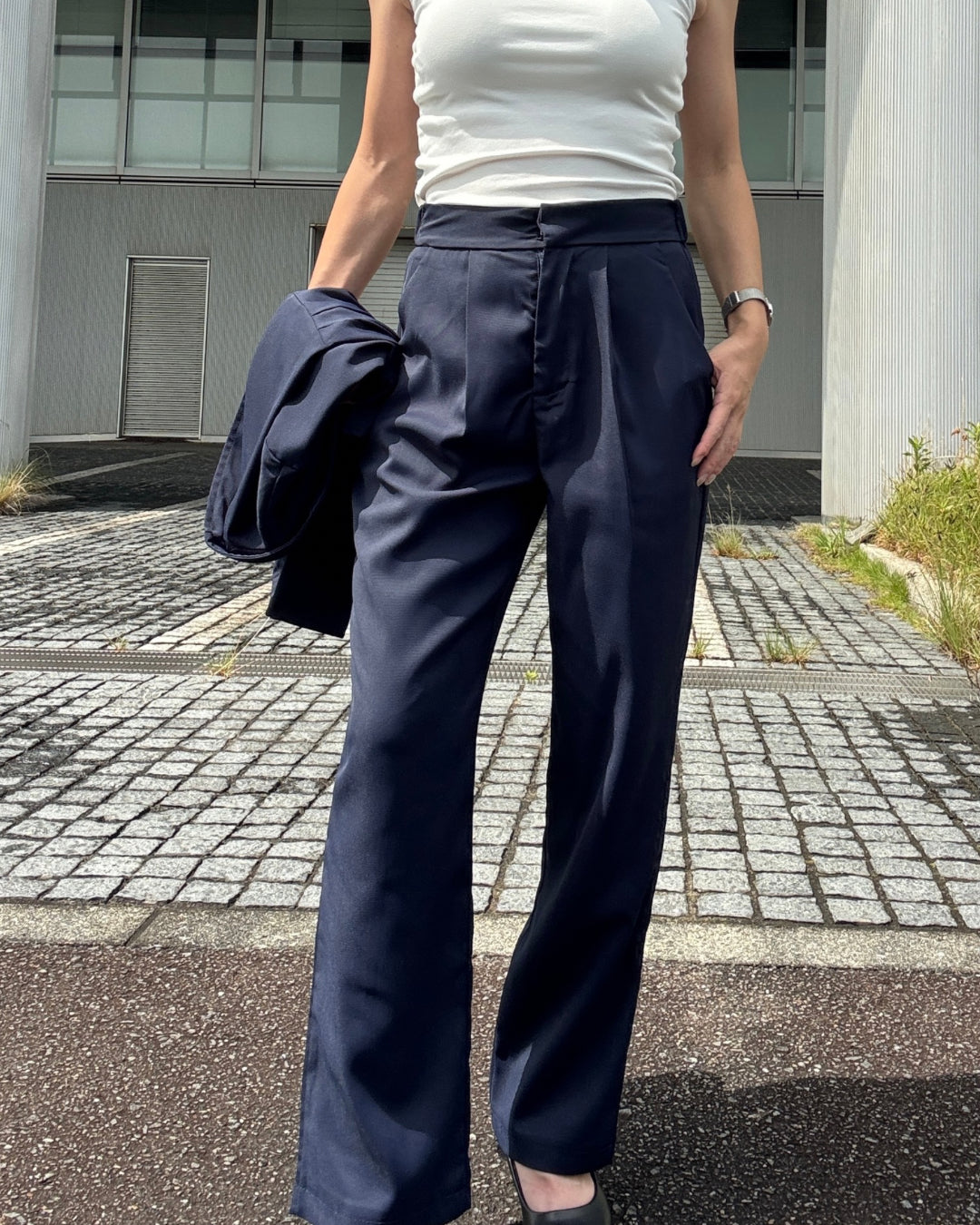 軽やかストレッチセットアップのパンツ