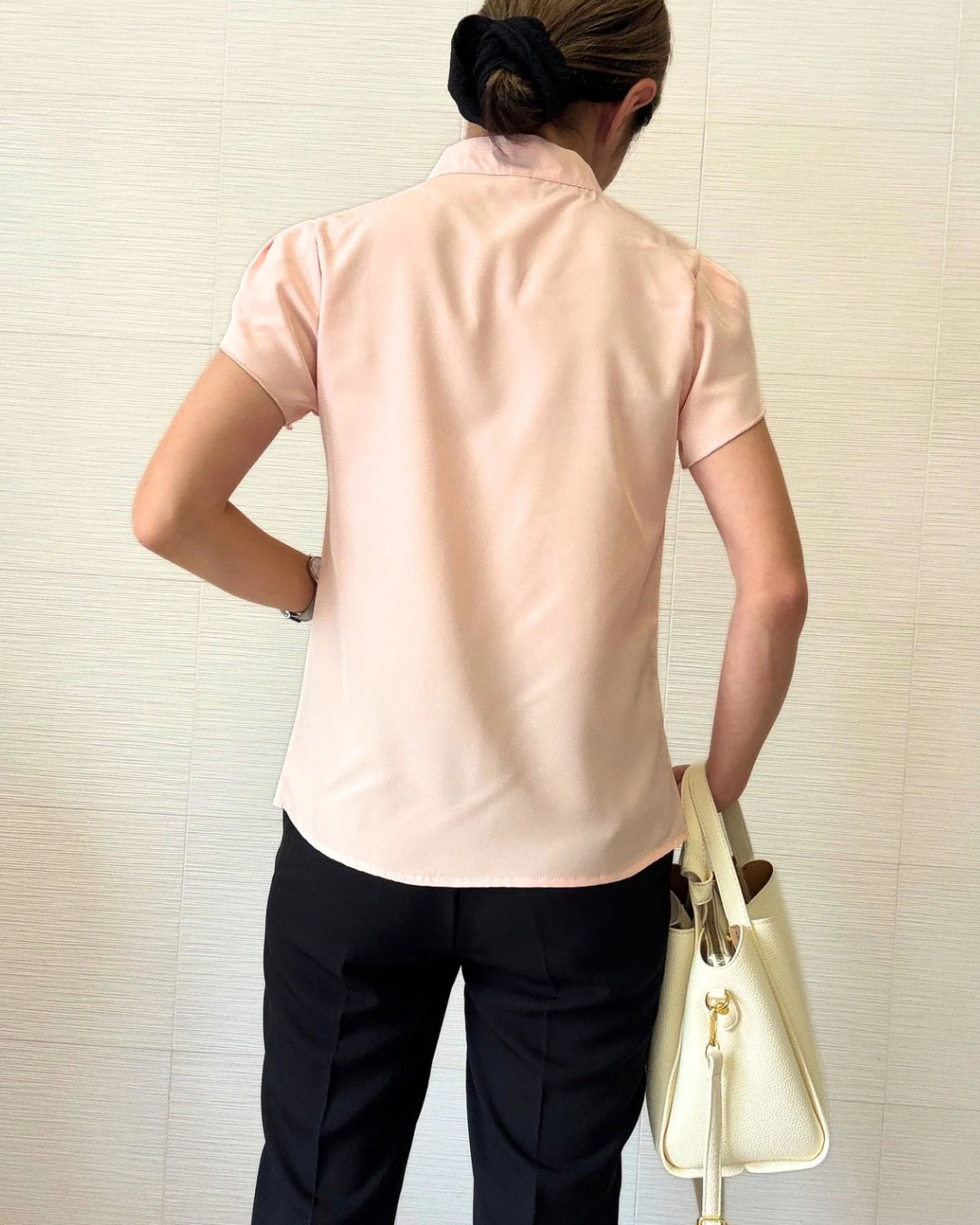 とろみストレッチ半袖ブラウス